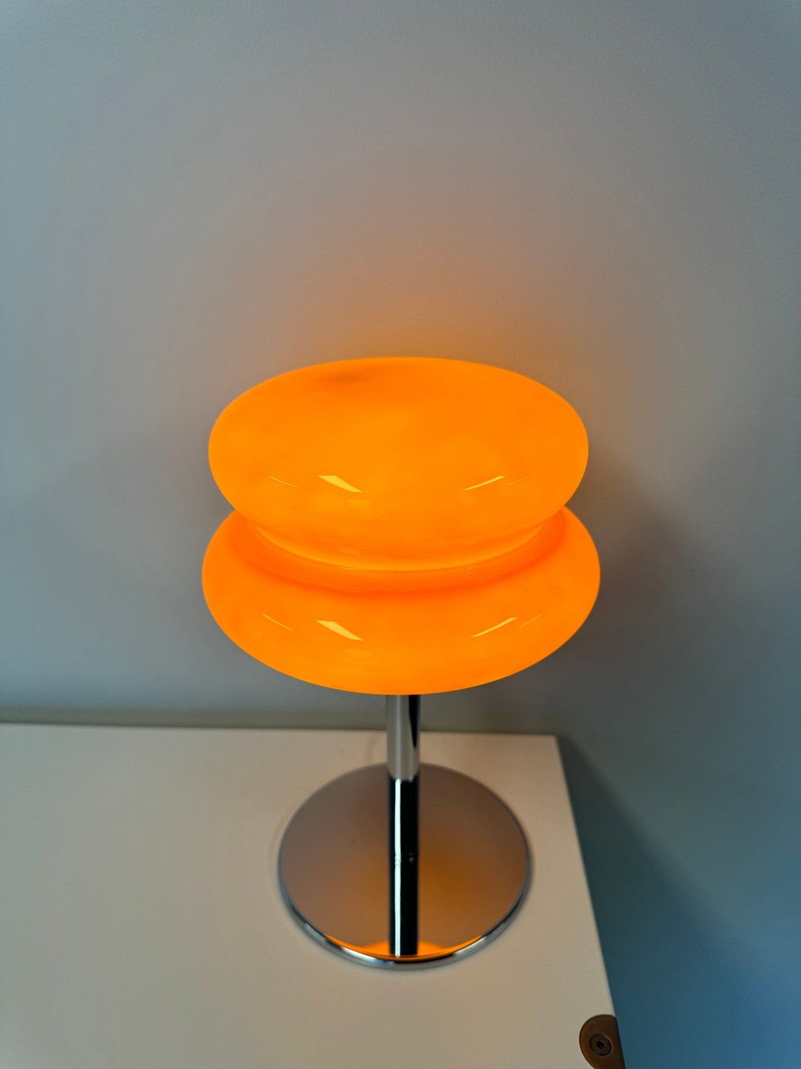 Vialume – Italiaanse Bauhaus Tafellamp