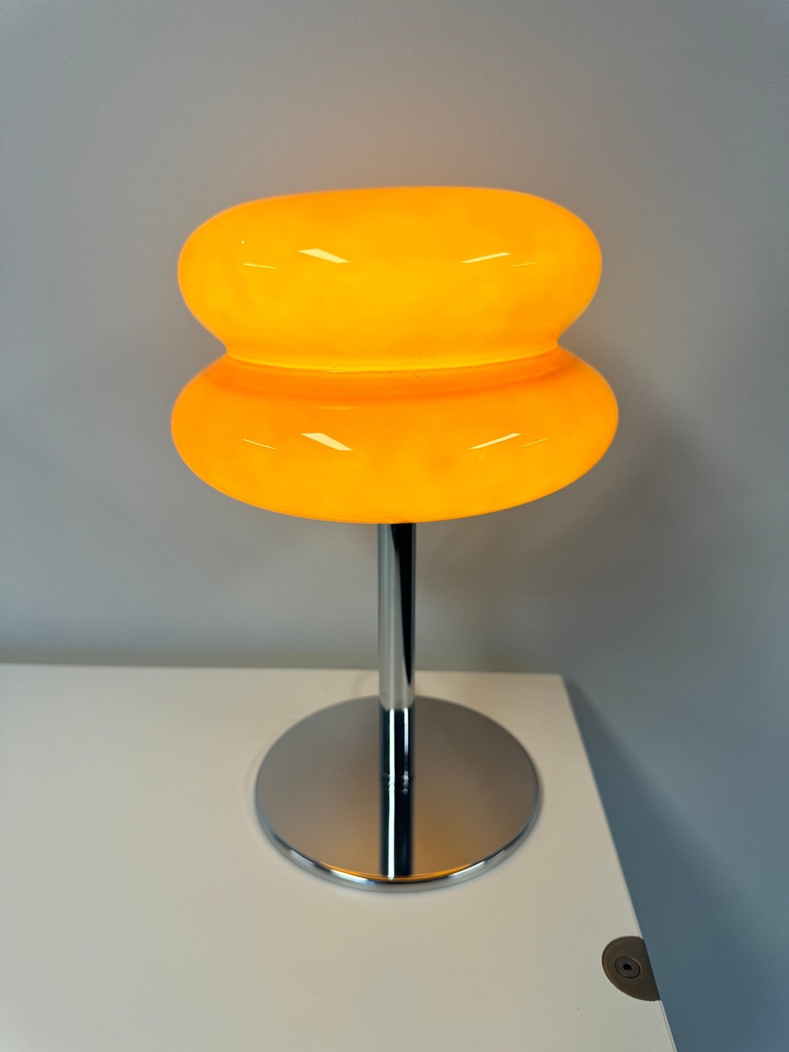 Vialume – Italiaanse Bauhaus Tafellamp